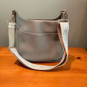 Stylish Gray Shoulder Bag
